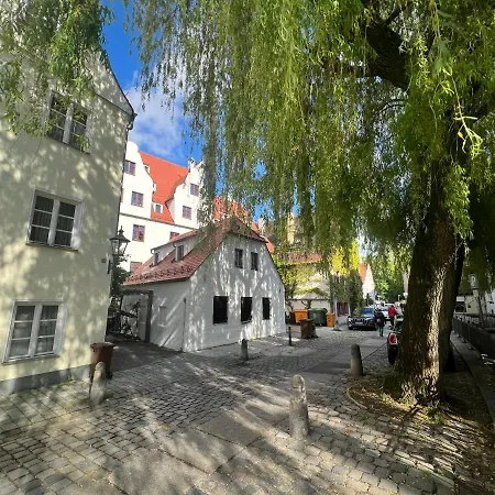 Liboria Iii Wohnen Im Denkmal Augsburgs * Augusta